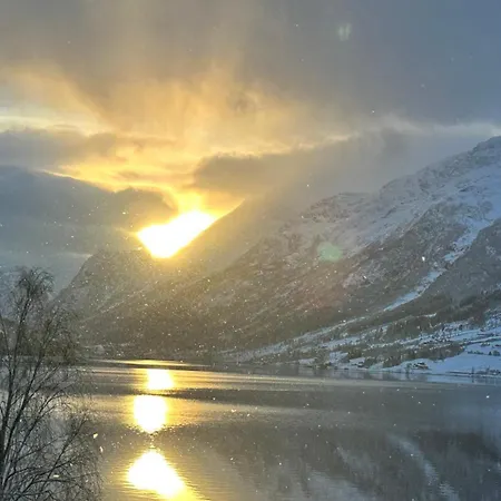 فيلة Panorama #casasolvik #loen